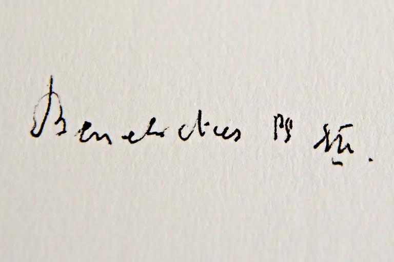 DI10296-20110922-jpg1888487395578000317