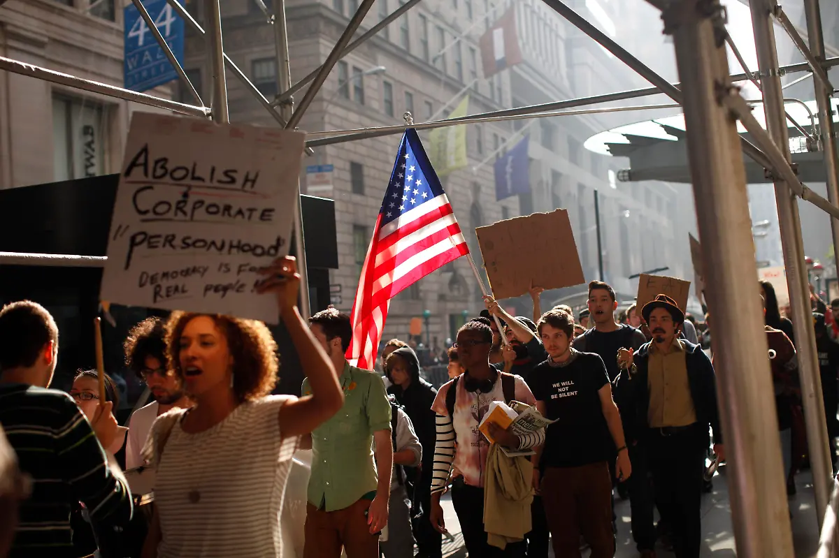 2011-09-21T162307Z-01-EMZ105-RTRMDNP-3-WALL-STREET-PROTESTS-JPG7003959842578691572