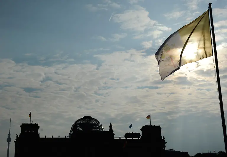 DI10099-20110922-jpg6692603634958477343