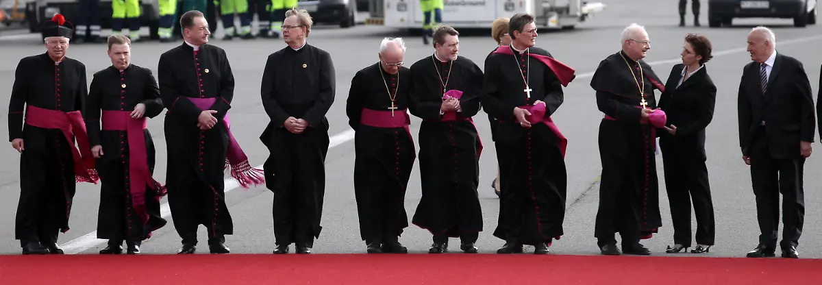 30bn0005-jpg4293781769681835035