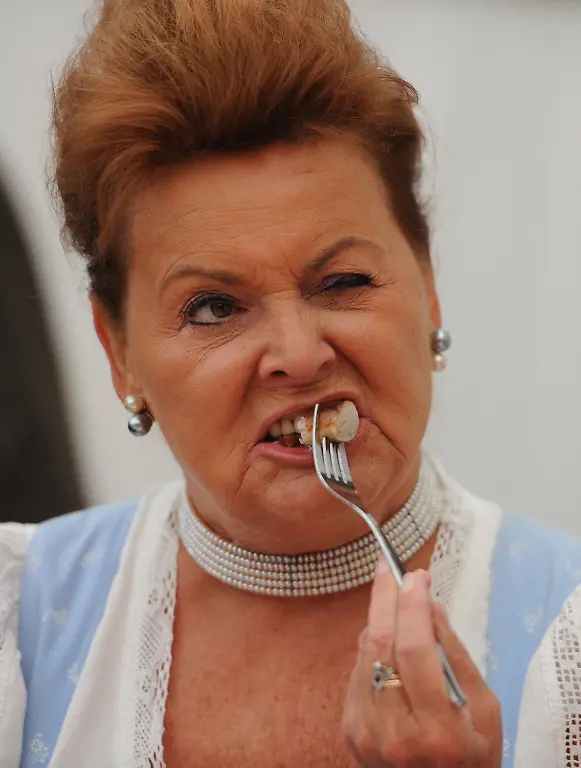 30az3352-jpg3500385453880754506