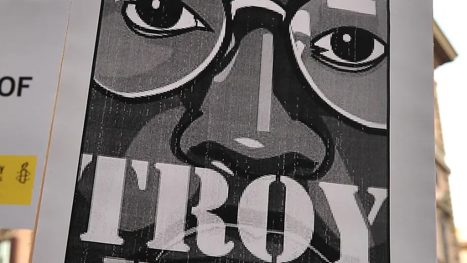 Video poster