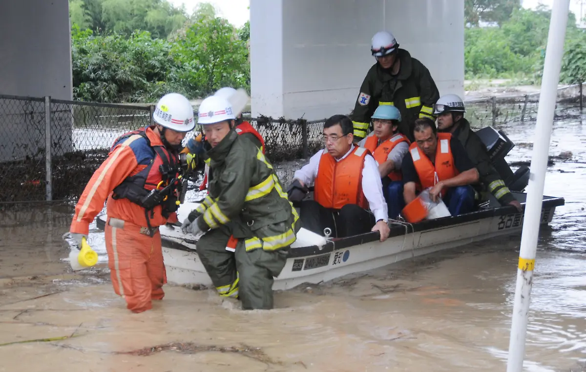 DAB0046-20110921-jpg8855323574175454621