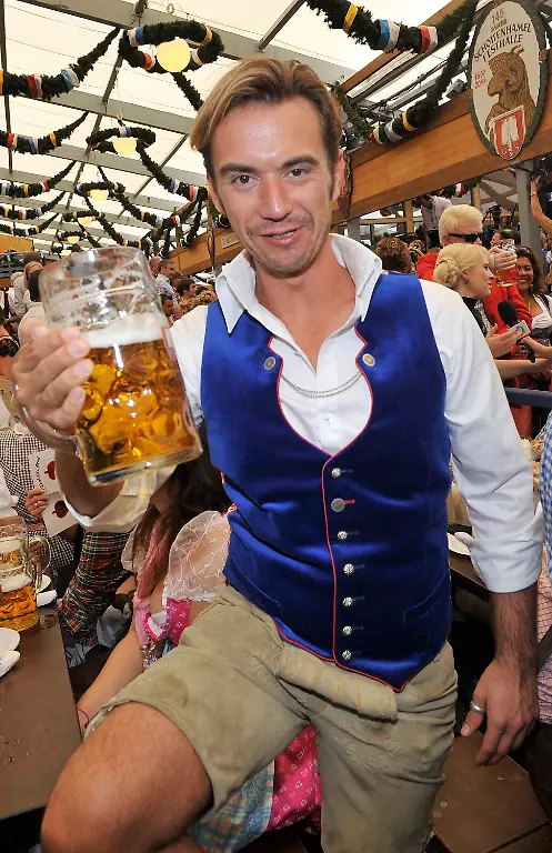 308f4243-jpg7470360035182895772