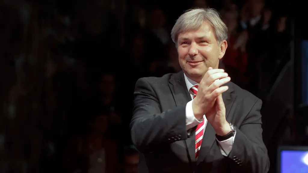 DAB2669-20110918-jpg4029784341431189213