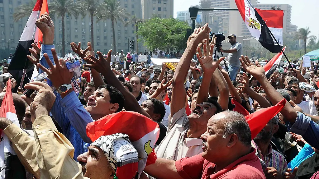 307t5826-jpg3623345296557477307