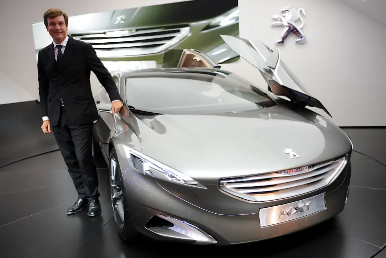 4-Peugeot-HX1
