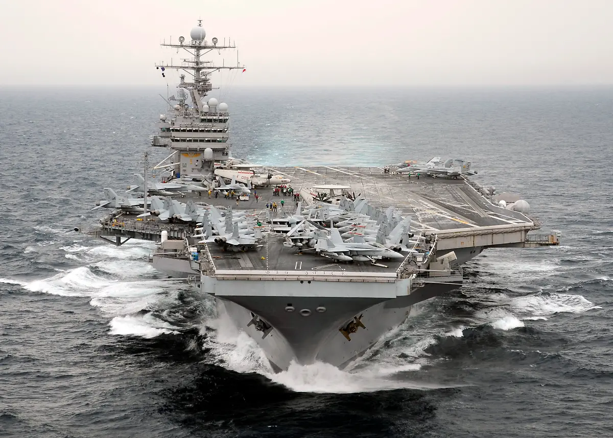 080723-N-7571S-003-cvn71