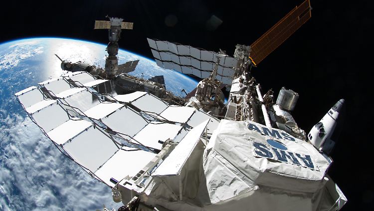 Die ISS ist das größte künstliche Objekt im Erdorbit.