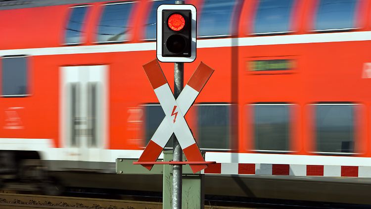 Für den nächsten Streik wollen die Gewerkschaften Transnet und GDBA gemeinsam stark sein.