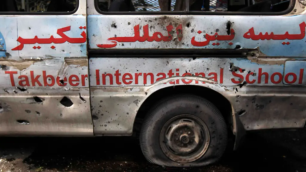 2011-09-13T115014Z-01-KAB107-RTRMDNP-3-AFGHANISTAN-KABUL-JPG8635763937531633662