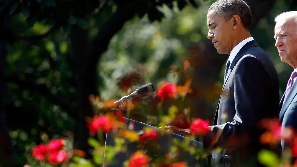 2011-09-12T155149Z-01-WAS306-RTRMDNP-3-OBAMA-JPG3843237015023662082