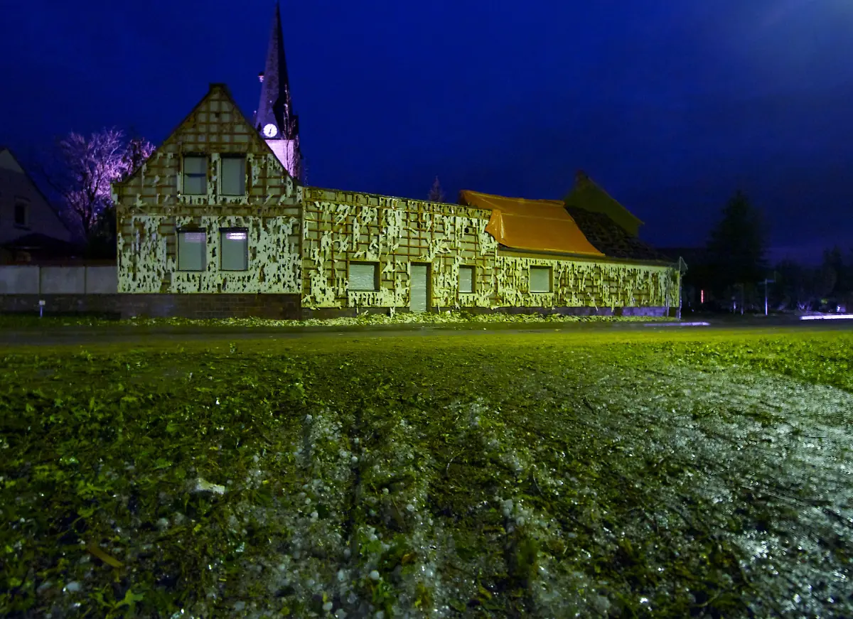 304o4641-jpg7875673928003651054