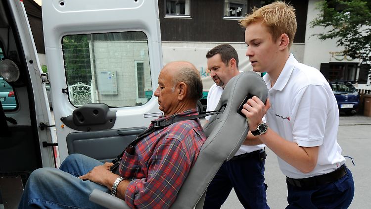 Der neue Freiwilligendienst braucht mehr Helfer.