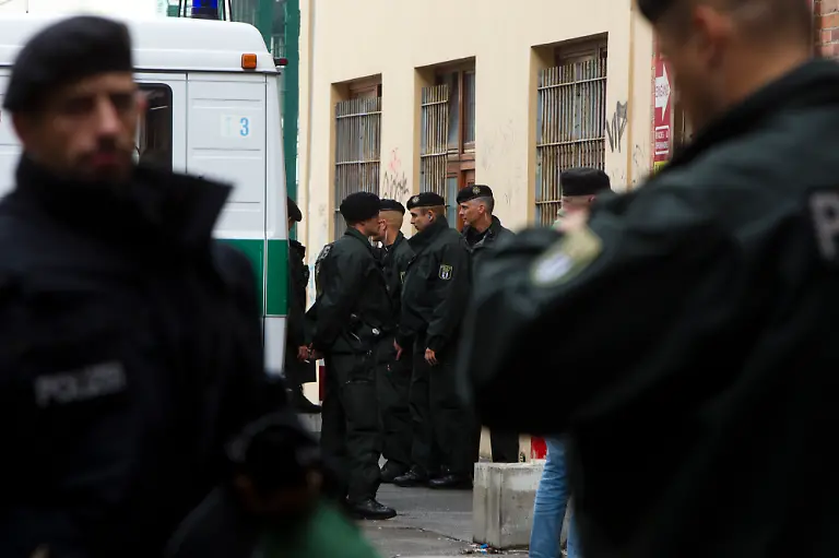 DAB1132-20110908-jpg5242009530080029295