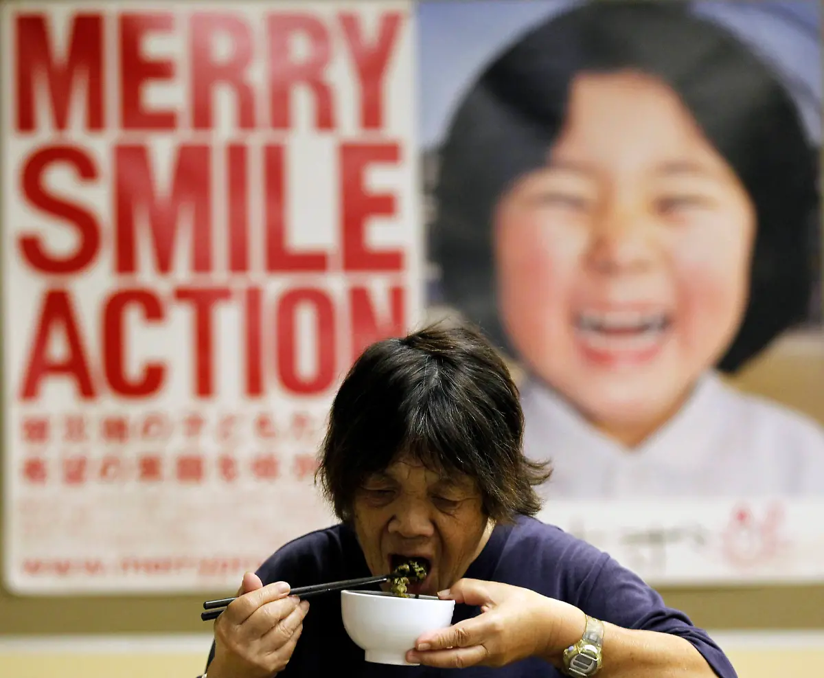 2011-09-08T105610Z-01-MIN702-RTRMDNP-3-JAPAN-JPG420763239382774763