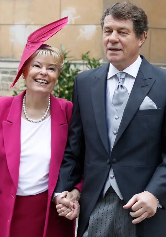 2011-08-27T111228Z-01-TOB08-RTRMDNP-3-GERMANY-JPG7477590477969900955