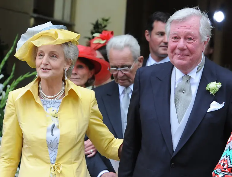 2zuh3144-jpg2608609046798972240