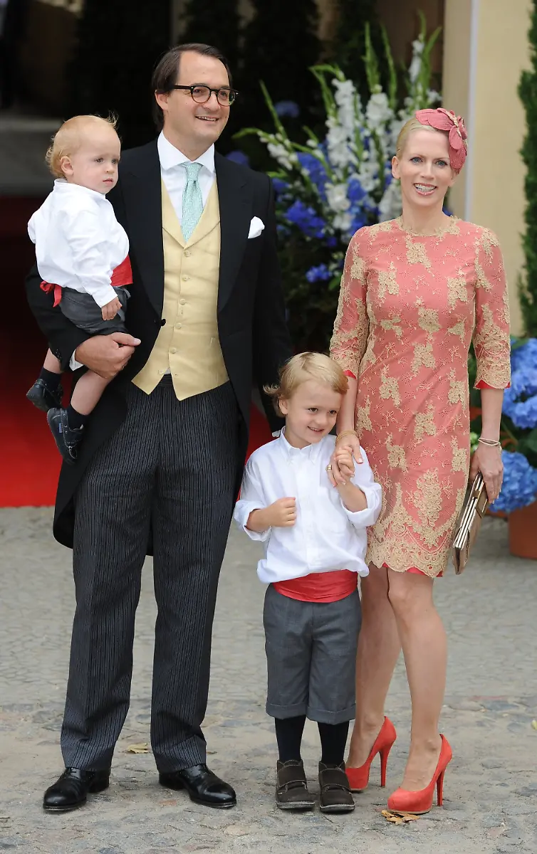 2zuf3213-jpg8285574503482211571