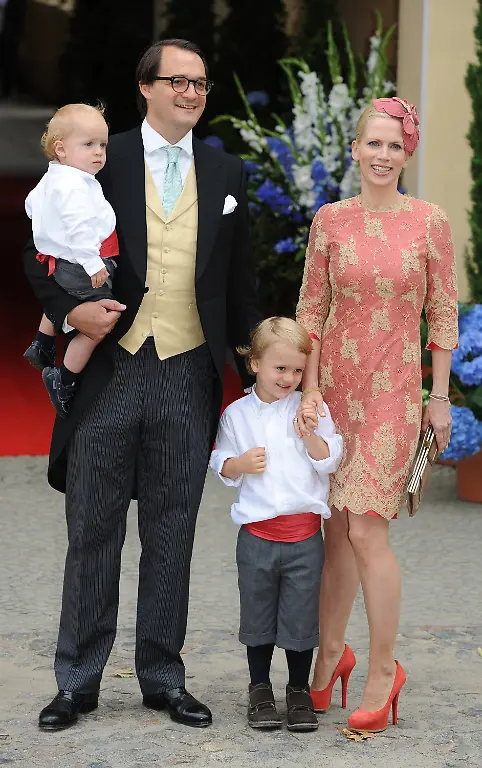 2zuf3213-jpg8285574503482211571