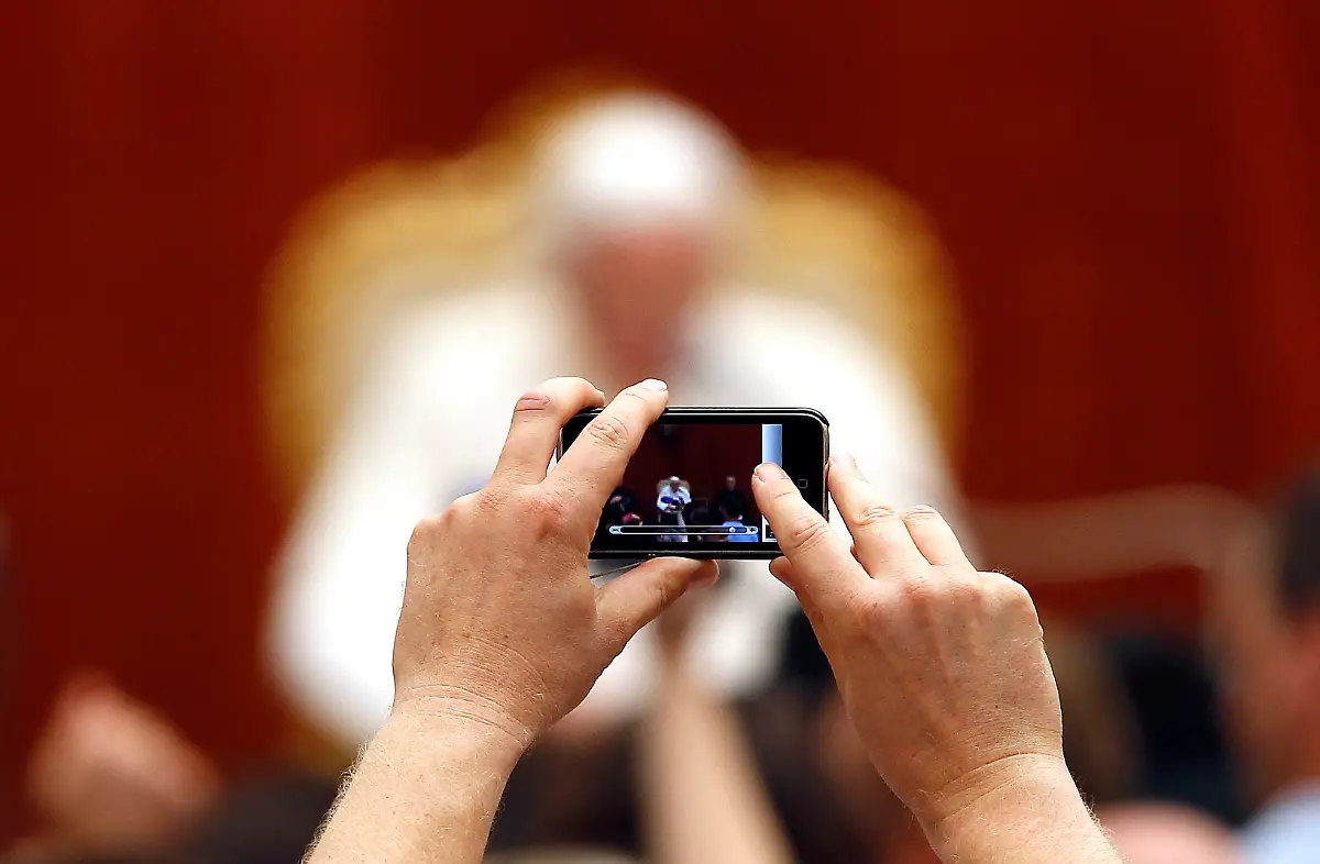 2011-08-24T102940Z-01-ASB503-RTRMDNP-3-POPE-JPG4149192310364898451