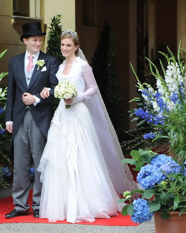 2zuh2921-jpg6851959678605652519