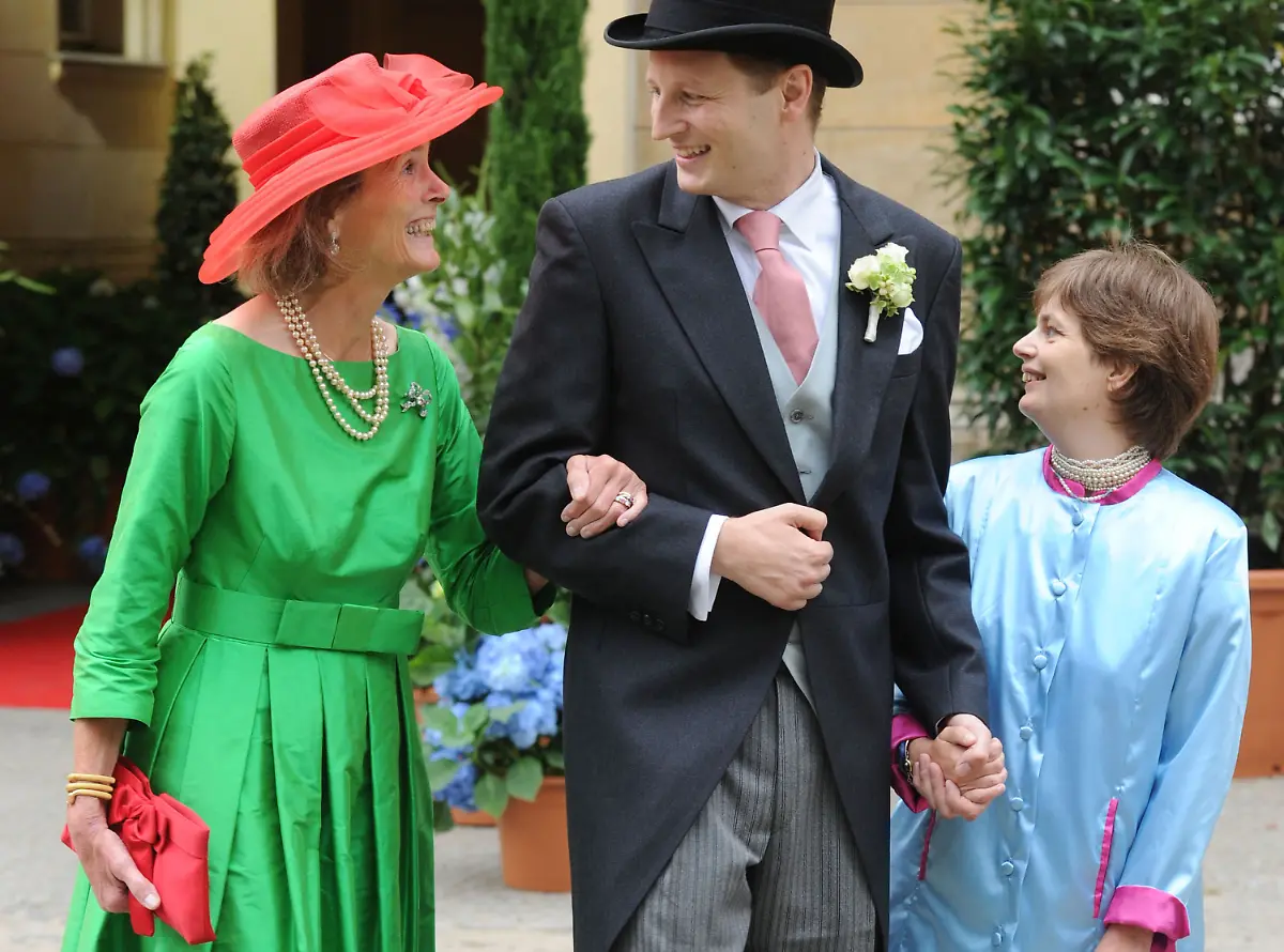 2zuc4208-jpg8265877876207927482