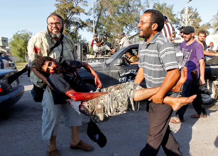 2011-08-23T205753Z-01-LAR204-RTRMDNP-3-LIBYA-JPG4855167301683909946