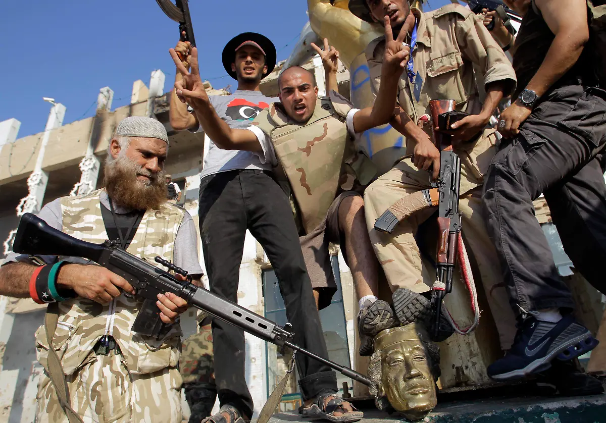 1314153597-jpg1383700762980750775