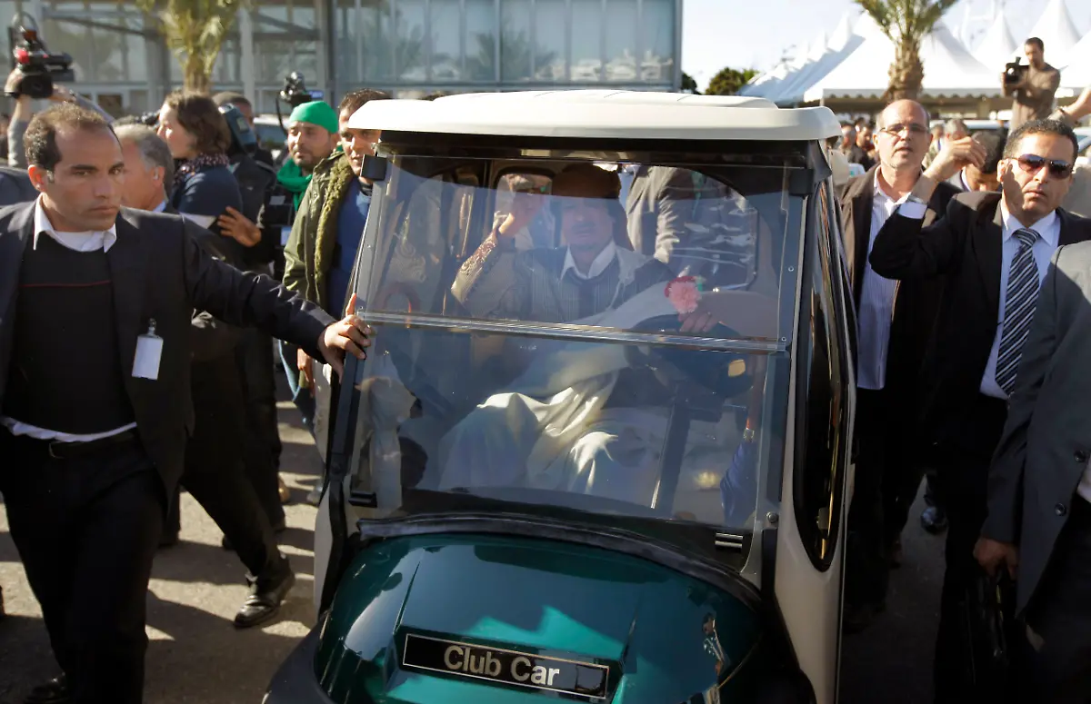 1314168360-jpg6791318369141899194