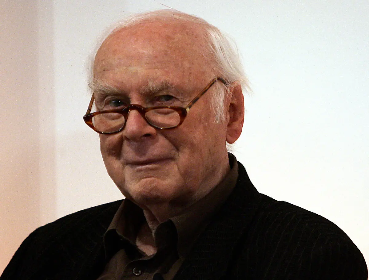 DI10090-20110823-jpg445120223558471800