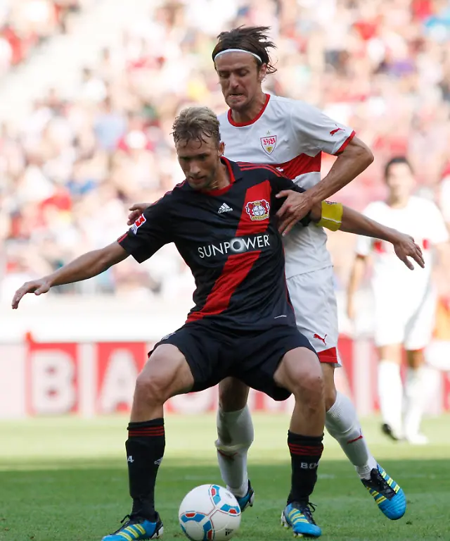 2011-08-20T160848Z-01-ROR14-RTRMDNP-3-SOCCER-GERMANY-JPG7356471893861657951