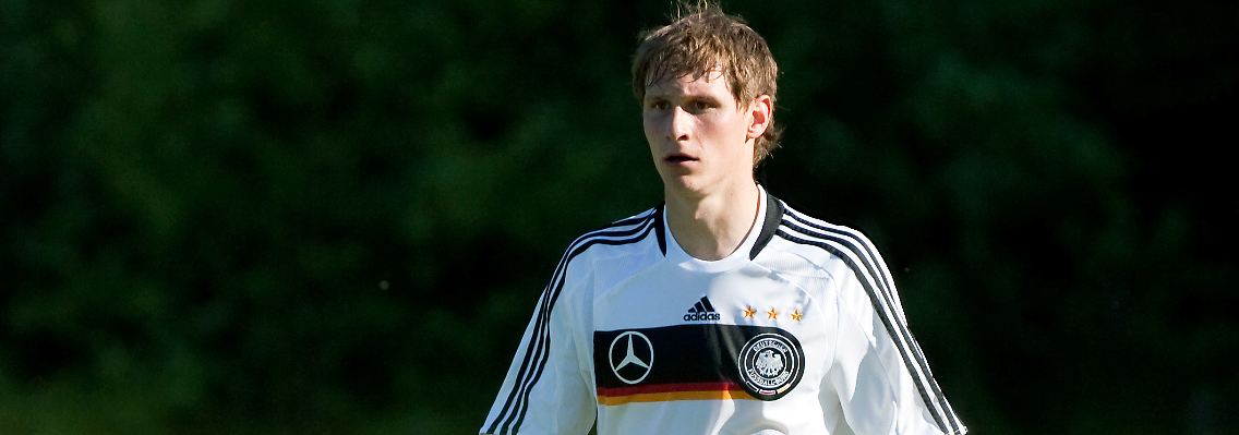 Der Abwehrchef: Benedikt Höwedes.