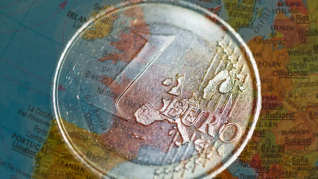 2zmc0509-jpg2699261441093564024