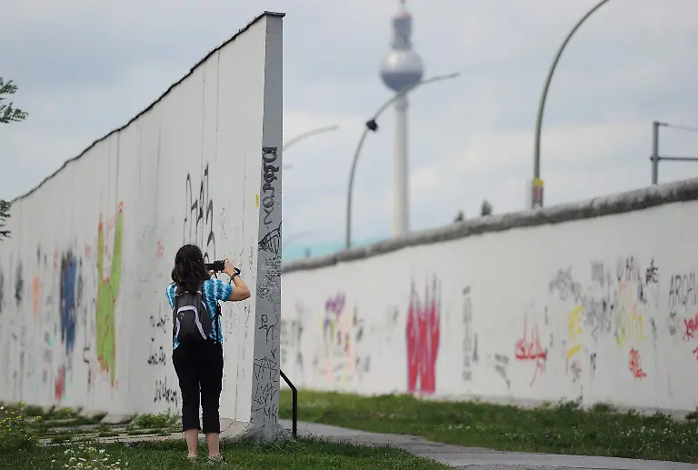 2zkf0023-jpg6050684486381008091