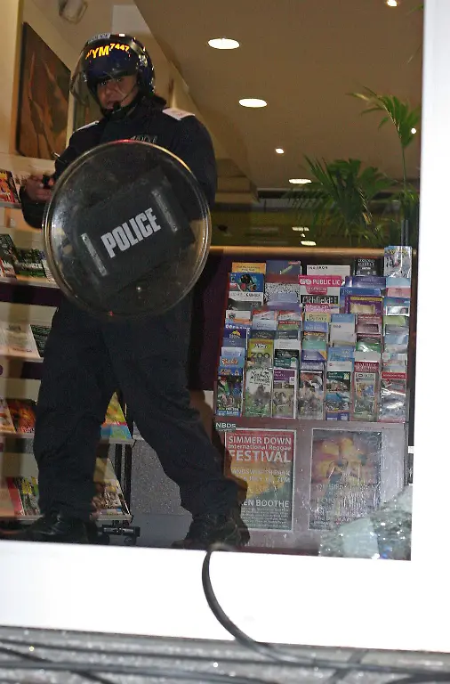 2zir0219-jpg2220160797182611563