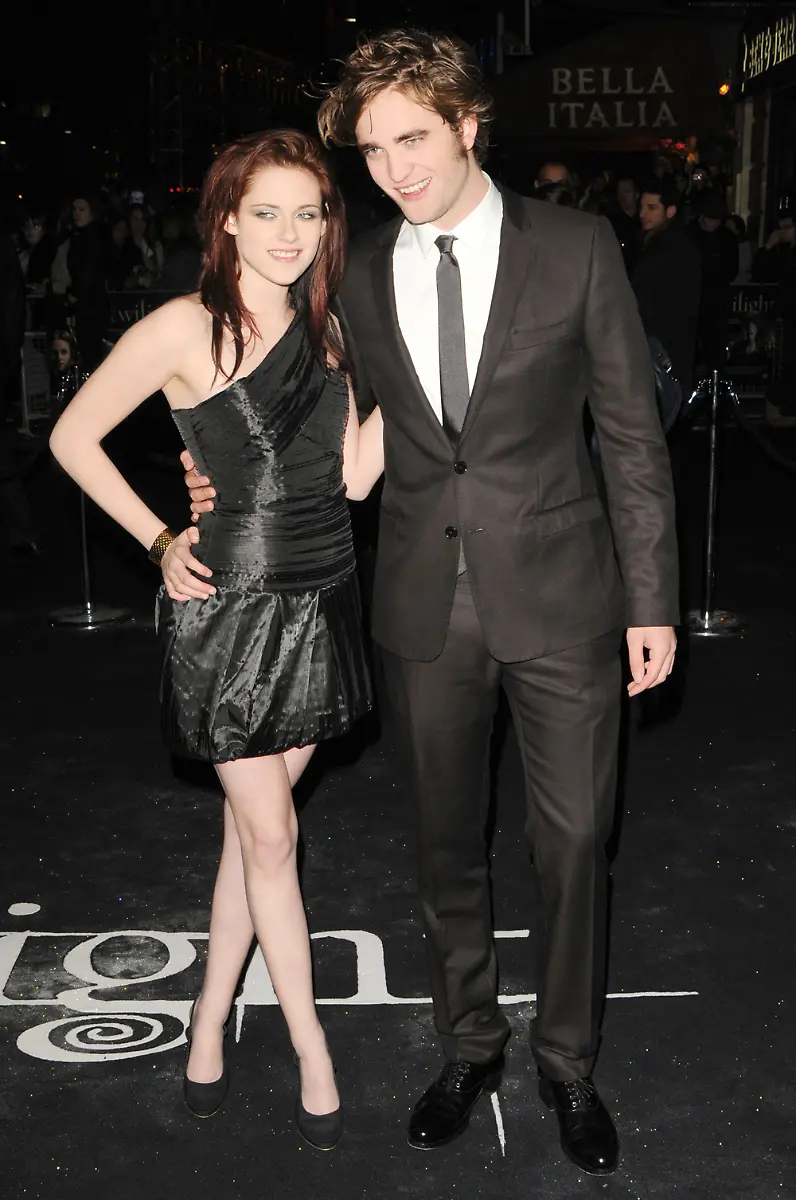 HELLO-THIS-IS-KRISTEN-STEWART-Das-grosse-Fanbuch-09-Schwarzkopf-Schwarzkopf-Verlag-2011-LowRes