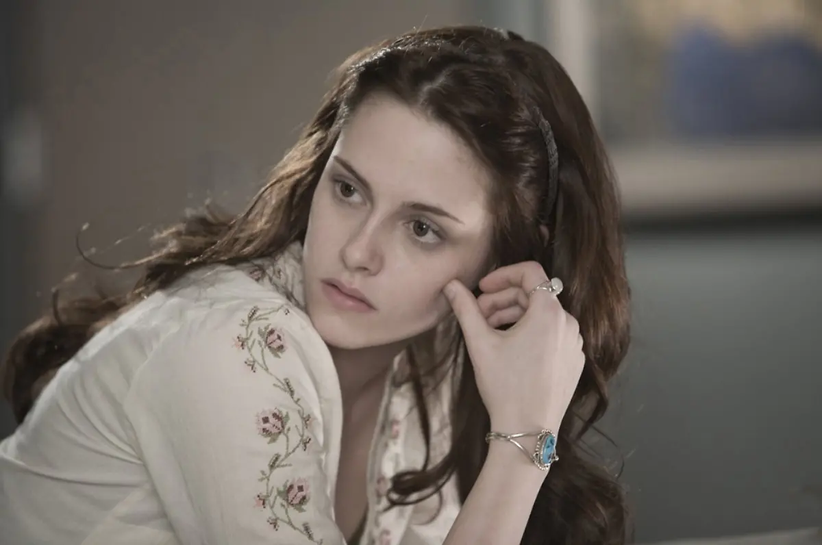 HELLO-THIS-IS-KRISTEN-STEWART-Das-grosse-Fanbuch-03-Schwarzkopf-Schwarzkopf-Verlag-2011-LowRes