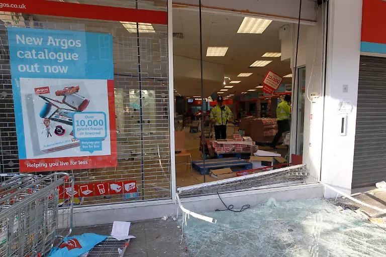 1312882518-jpg972371985748689064