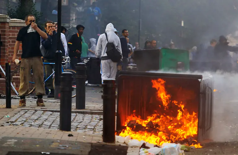 1312865155-jpg1131041344984006332