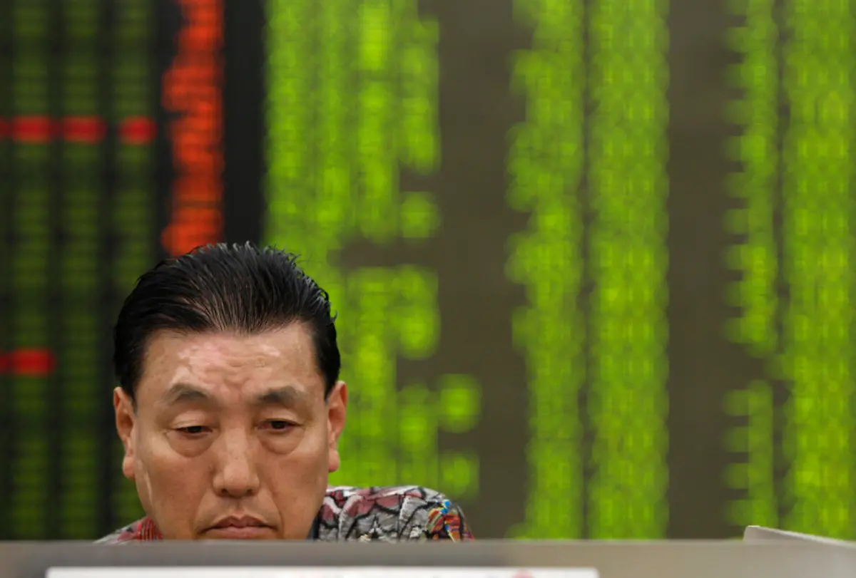 2011-08-08T080721Z-01-SEO204-RTRMDNP-3-MARKETS-KOREA-STOCKS-JPG5882397711680487723