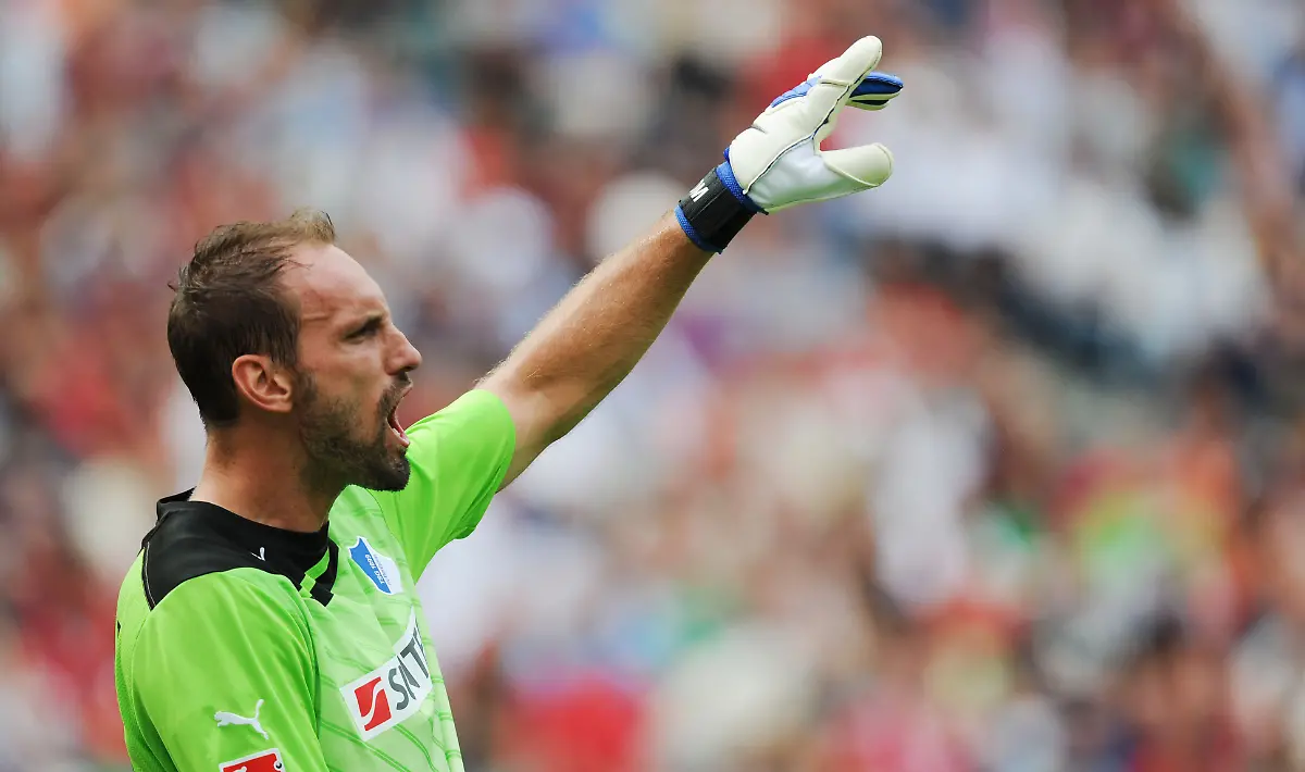 2zgg2553-jpg5098832947179789095