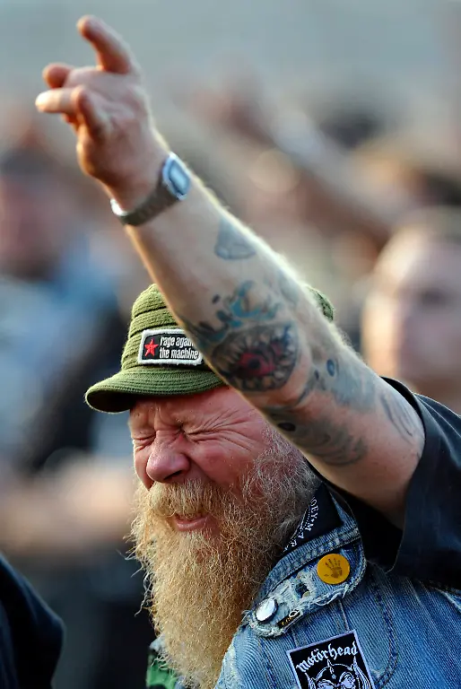 2011-08-04T222305Z-01-MMM101-RTRMDNP-3-GERMANY-JPG5267523045206433129