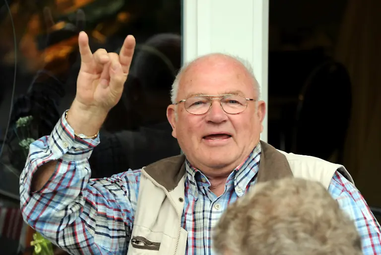 2zdh0225-jpg8539414647506106060