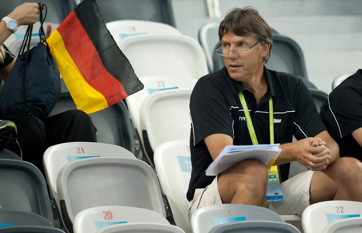 2zaa4902-jpg7337698355144473015