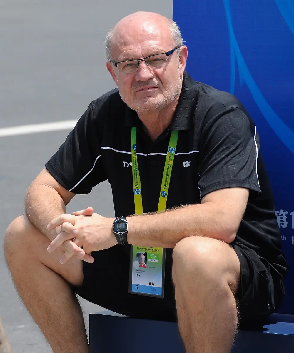 1311840988-jpg4816436914755437942