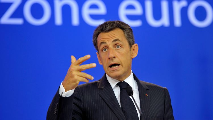 Sarkozy beim Gipfel.
