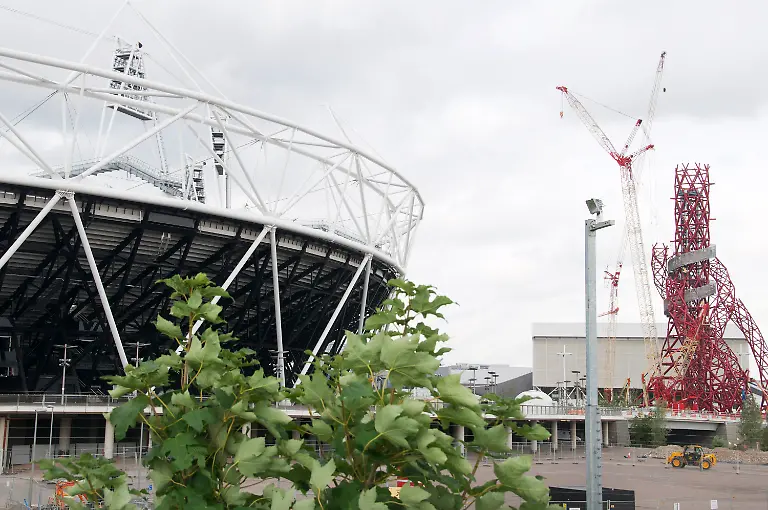 2z8b5945-jpg5482503147372771071