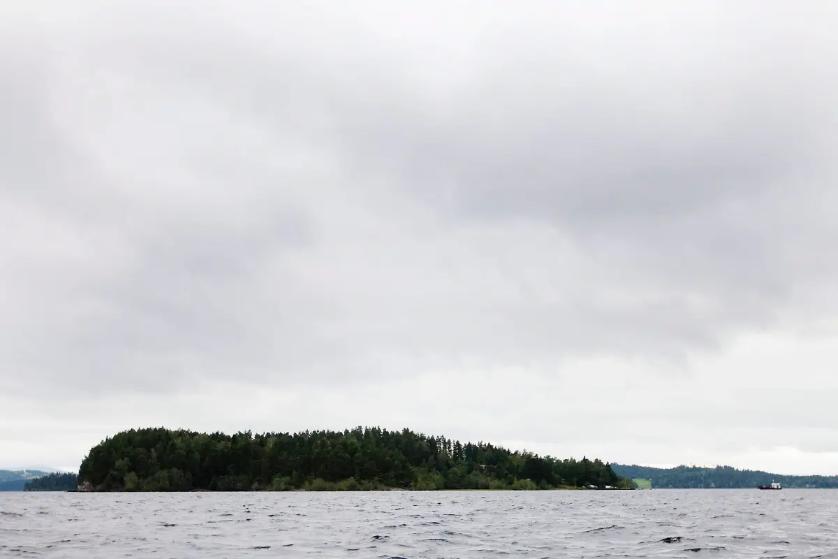 2z6z4427-jpg8523714209398973463