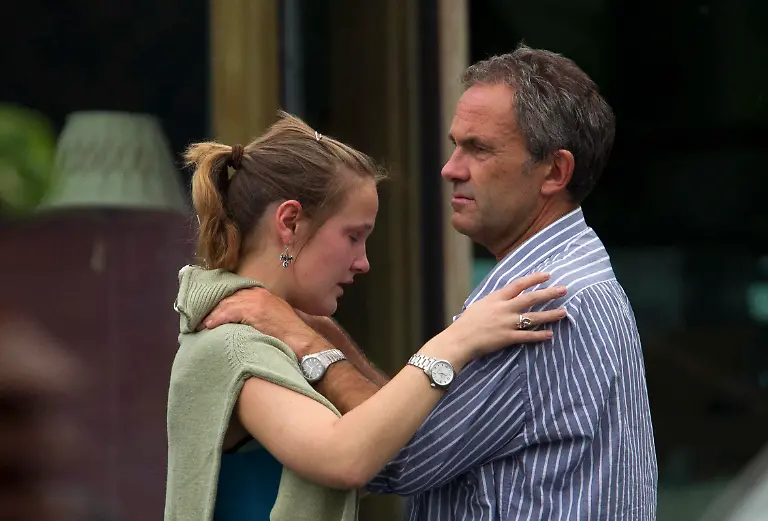 1311415365-jpg6543850998169699305